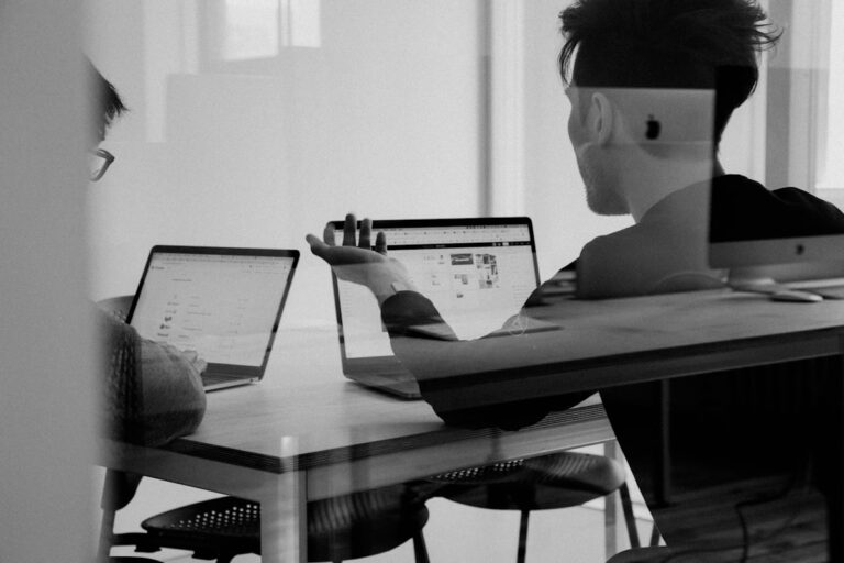 Come Trovare Nuovi Clienti Online nel 2026: La Guida Definitiva per PMI
